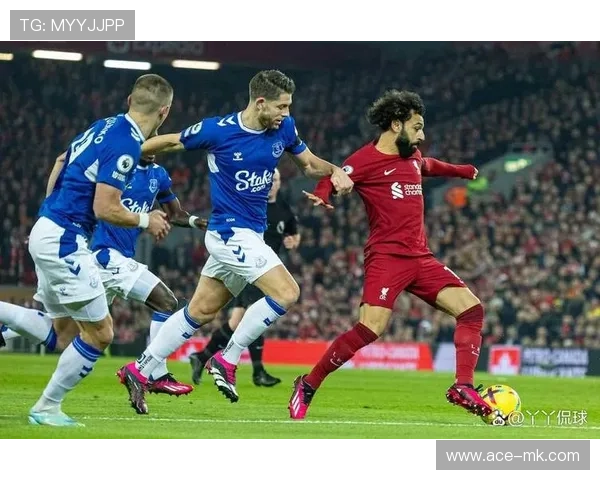 埃弗顿阵容深度解析：战术调整与球员潜力成关键突破口